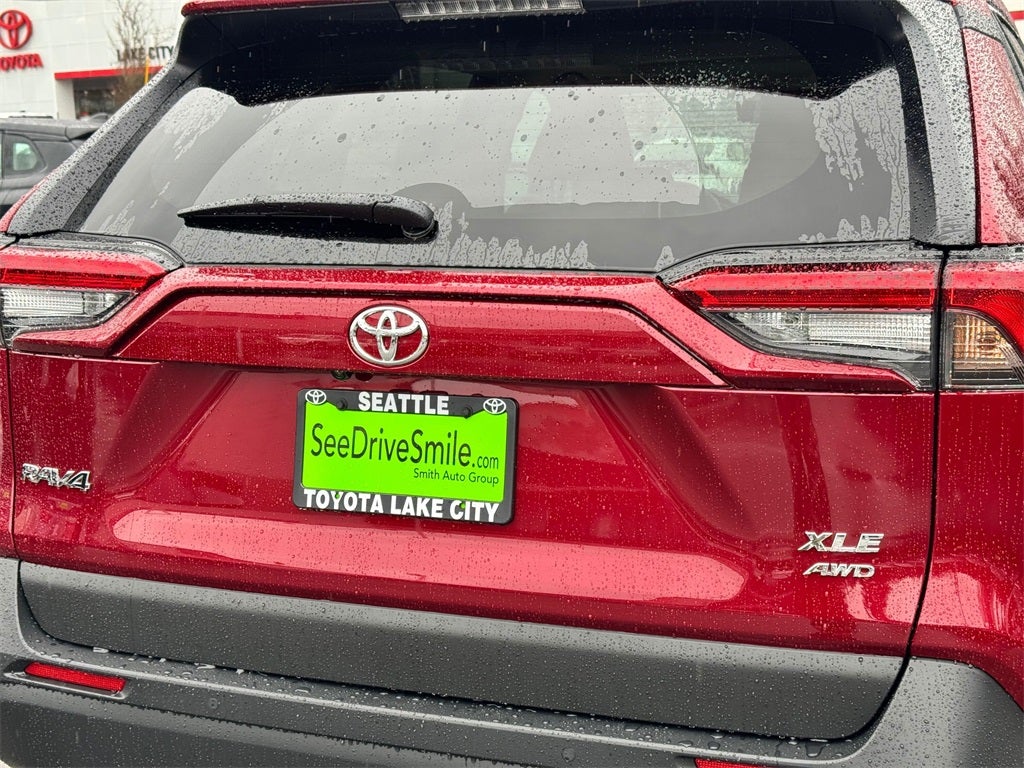 2025 Toyota RAV4 XLE Premium