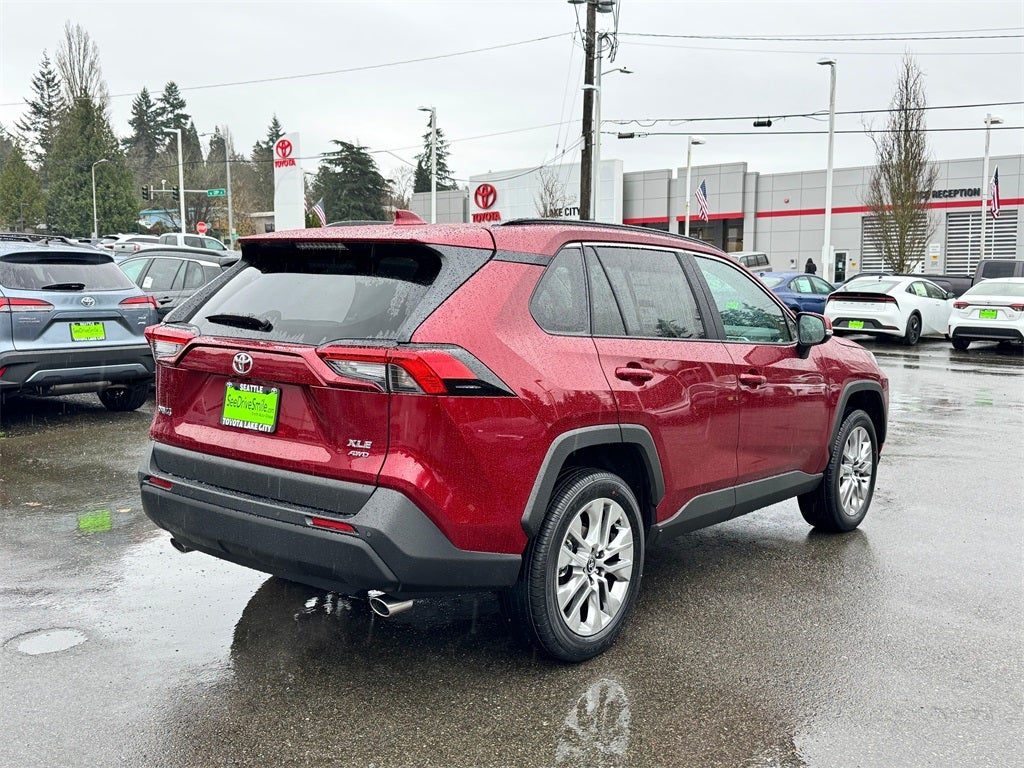 2025 Toyota RAV4 XLE Premium