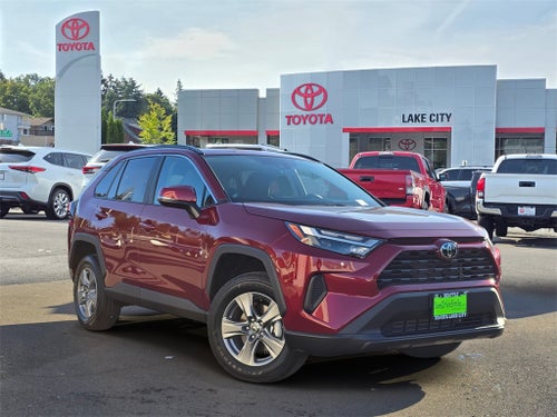 2025 Toyota RAV4 XLE