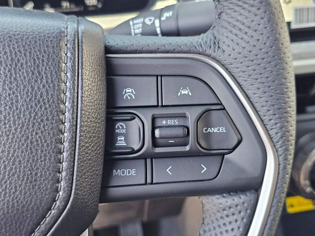 2026 Toyota Tacoma i-FORCE MAX Trailhunter
