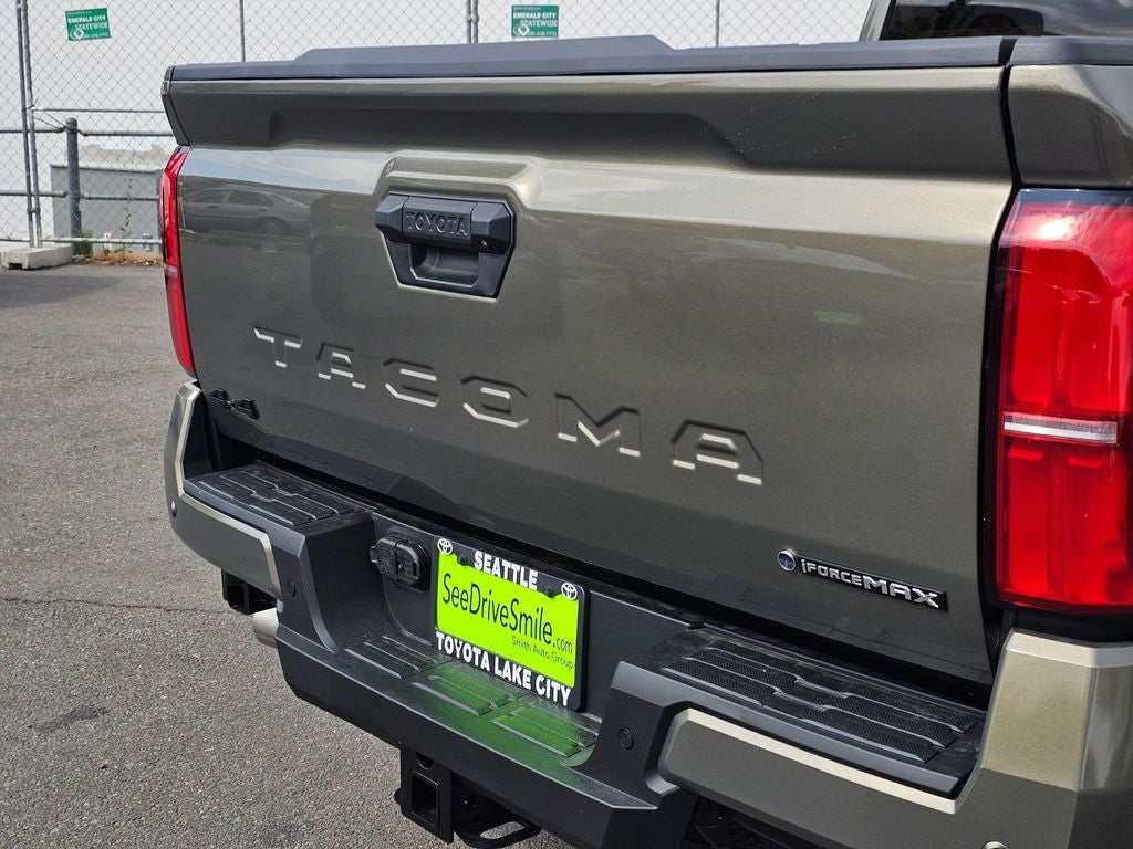 2026 Toyota Tacoma i-FORCE MAX TRD Off-Road i-FORCE MAX