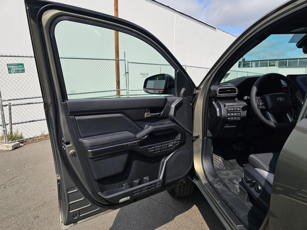 2026 Toyota Tacoma i-FORCE MAX TRD Off-Road i-FORCE MAX