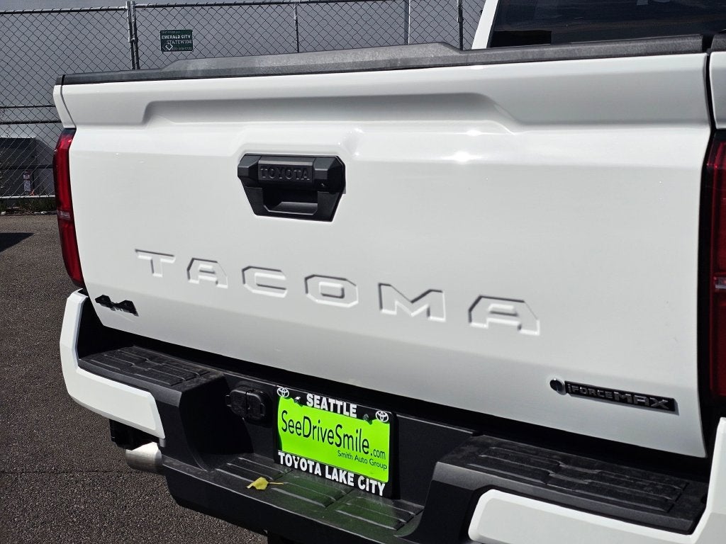 2026 Toyota Tacoma i-FORCE MAX TRD Off-Road i-FORCE MAX