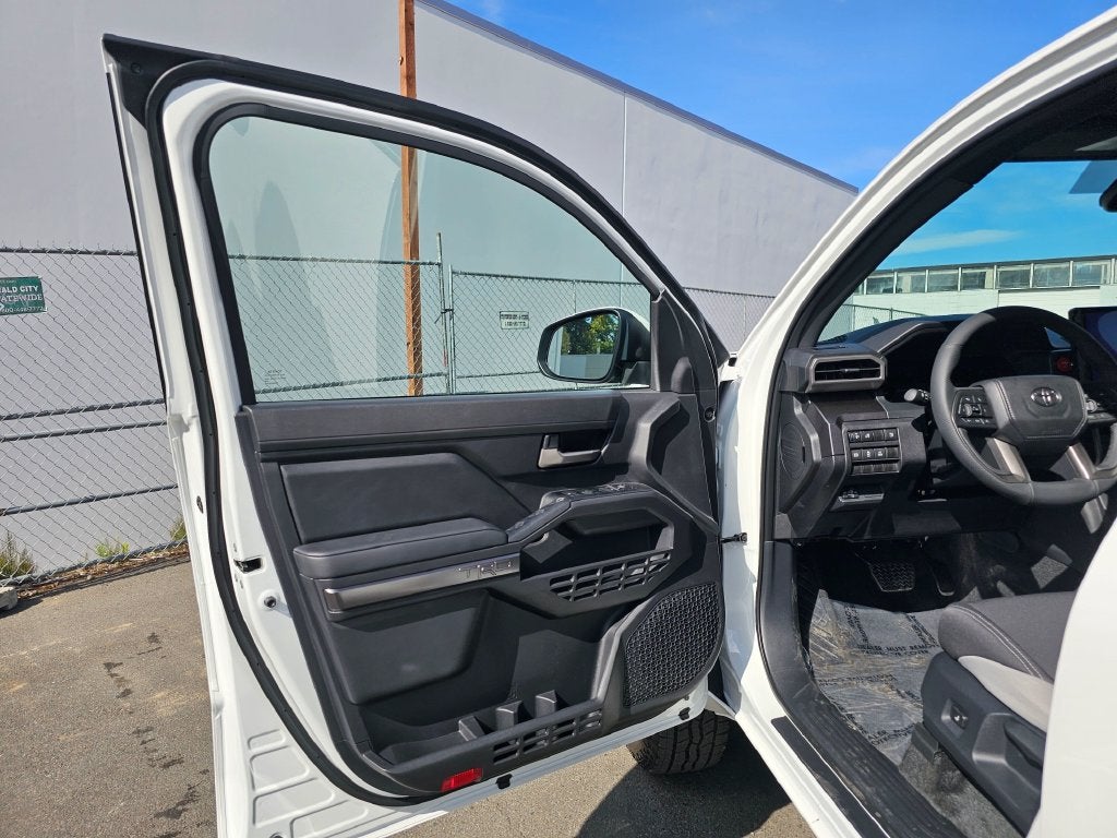 2026 Toyota Tacoma i-FORCE MAX TRD Off-Road i-FORCE MAX