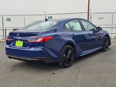 2026 Toyota Camry SE