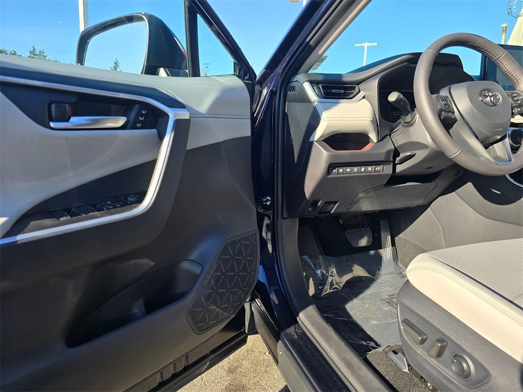 2025 Toyota RAV4 Hybrid Hybrid Limited