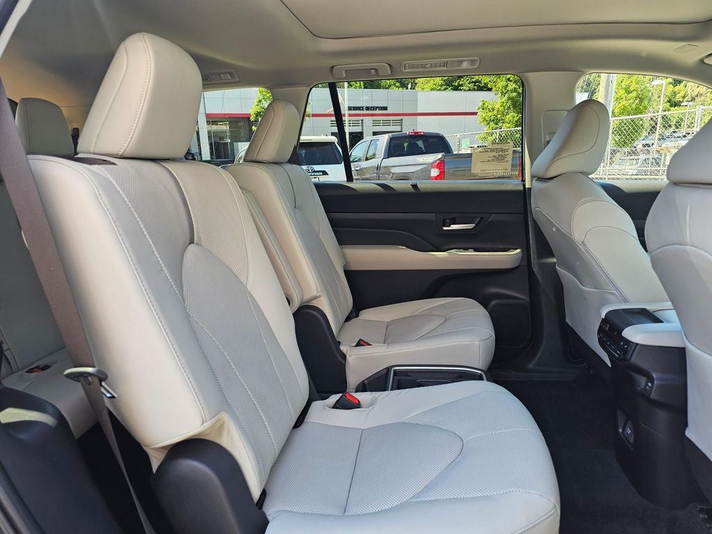 2026 Toyota Grand Highlander Platinum