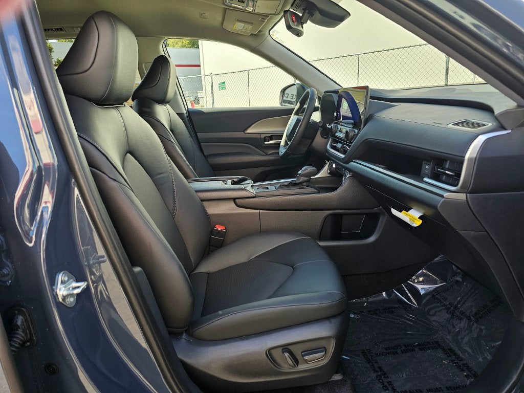 2026 Toyota Grand Highlander Hybrid Hybrid XLE