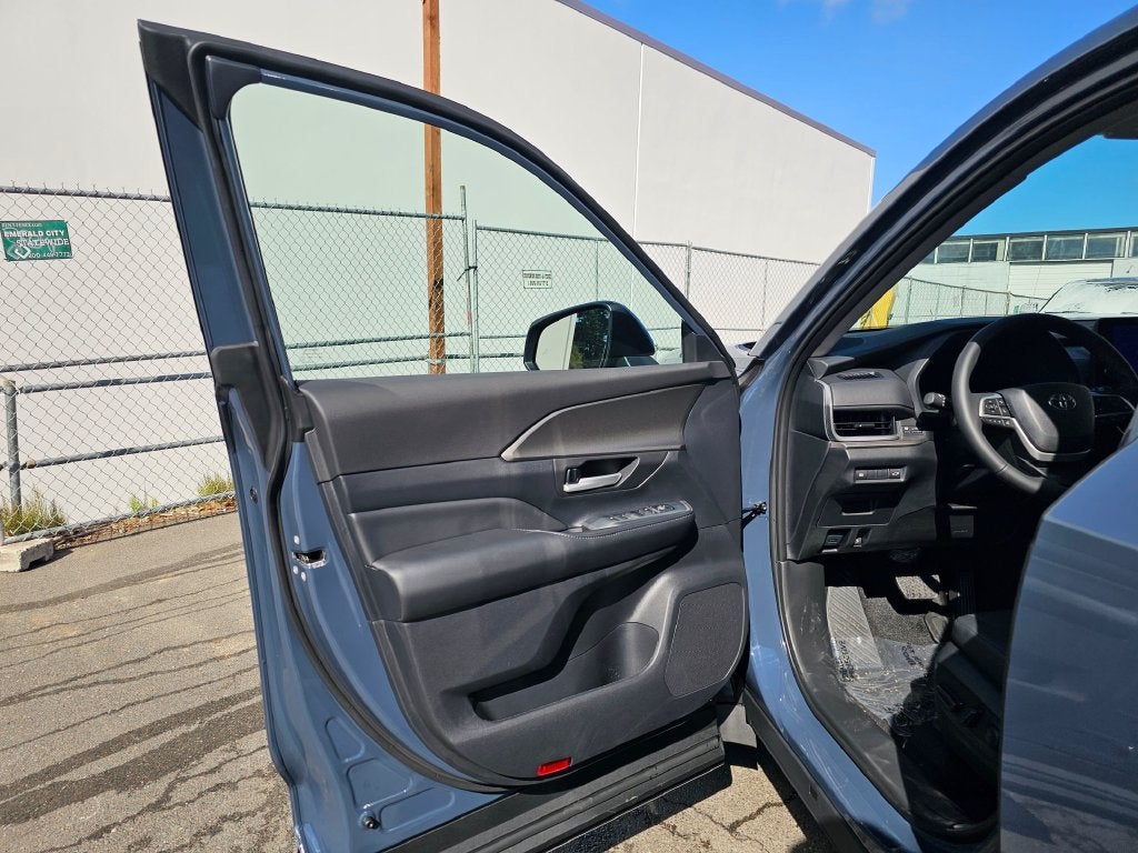 2026 Toyota Grand Highlander Hybrid Hybrid XLE