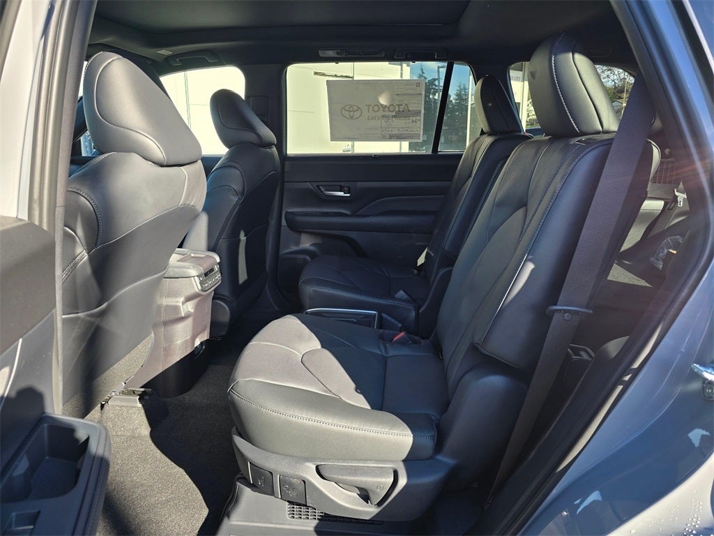 2026 Toyota Grand Highlander Hybrid Hybrid Nightshade