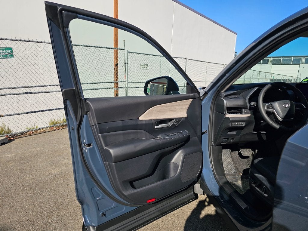 2026 Toyota Grand Highlander Hybrid Hybrid Limited