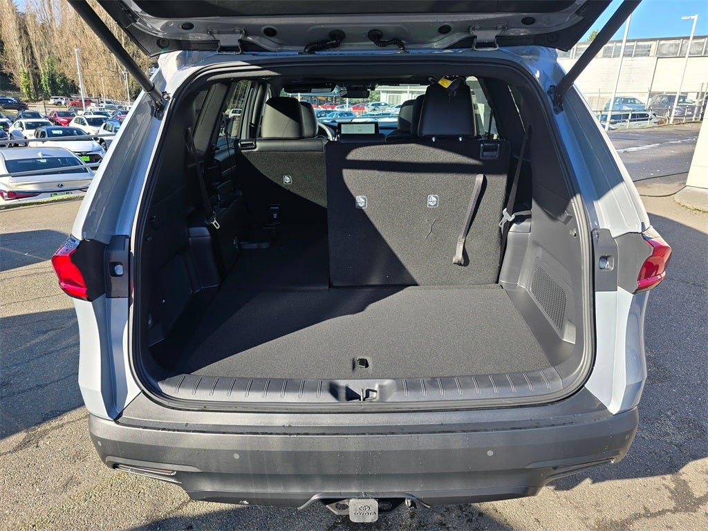 2026 Toyota Grand Highlander Hybrid Hybrid Nightshade