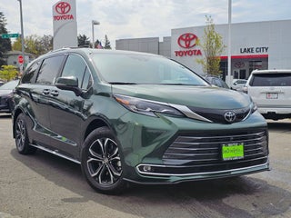 2026 Toyota Sienna Platinum 7 Passenger