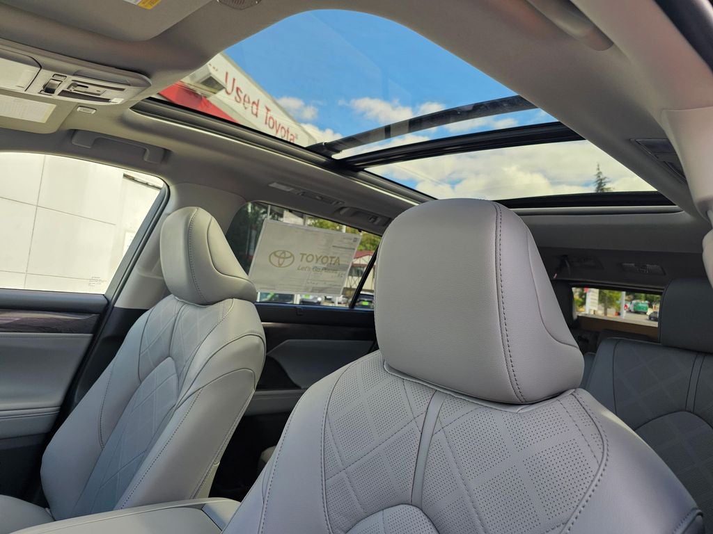 2026 Toyota Highlander Platinum