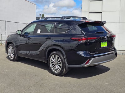 2026 Toyota Highlander Platinum