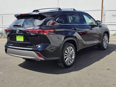 2026 Toyota Highlander Platinum