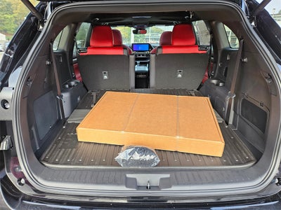 2025 Toyota Highlander XSE