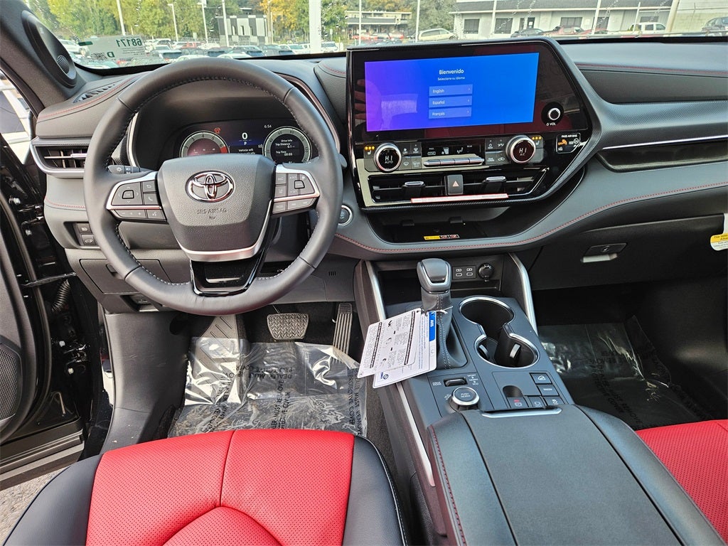 2025 Toyota Highlander XSE