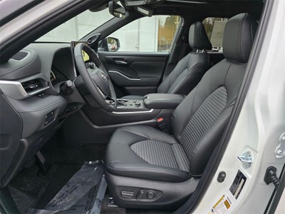 2026 Toyota Highlander XSE