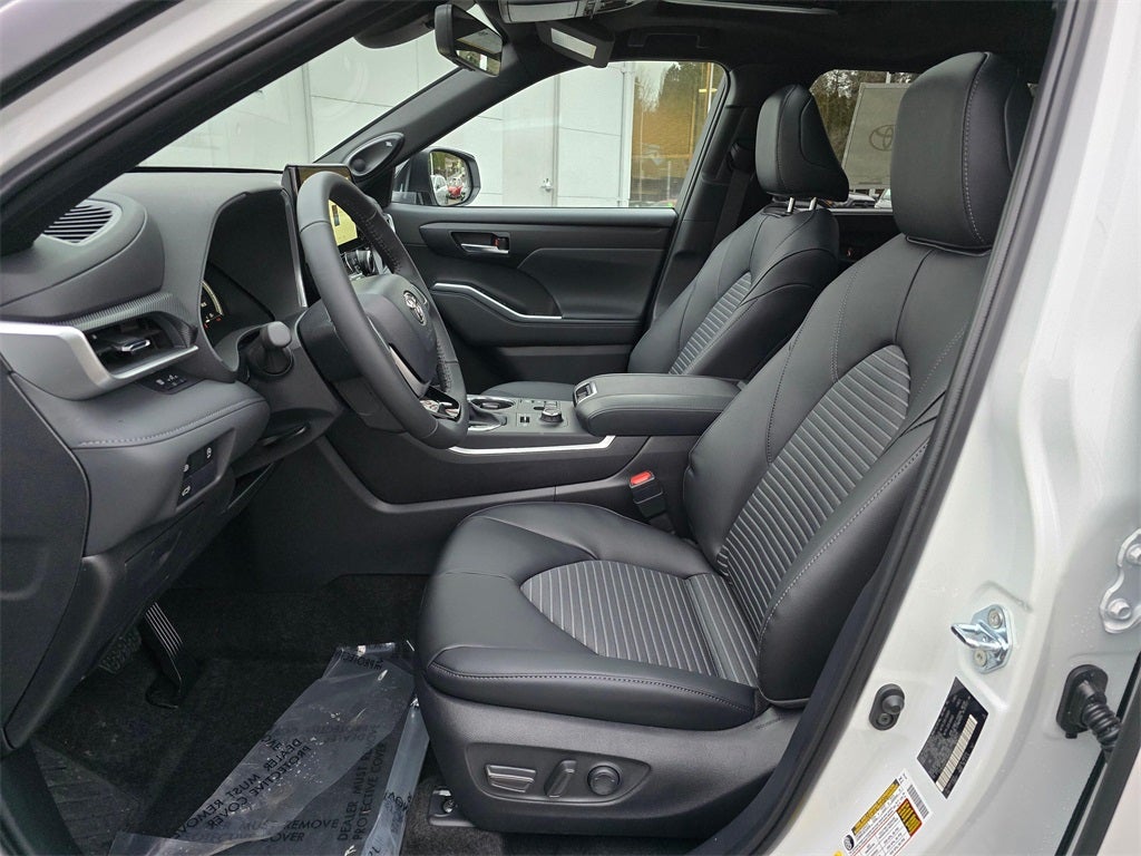 2026 Toyota Highlander XSE