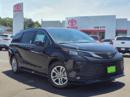 2026 Toyota Sienna XLE