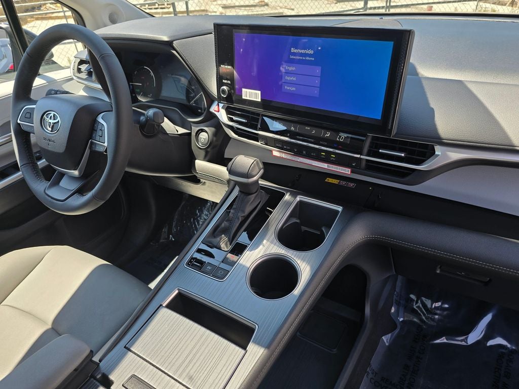 2026 Toyota Sienna XLE