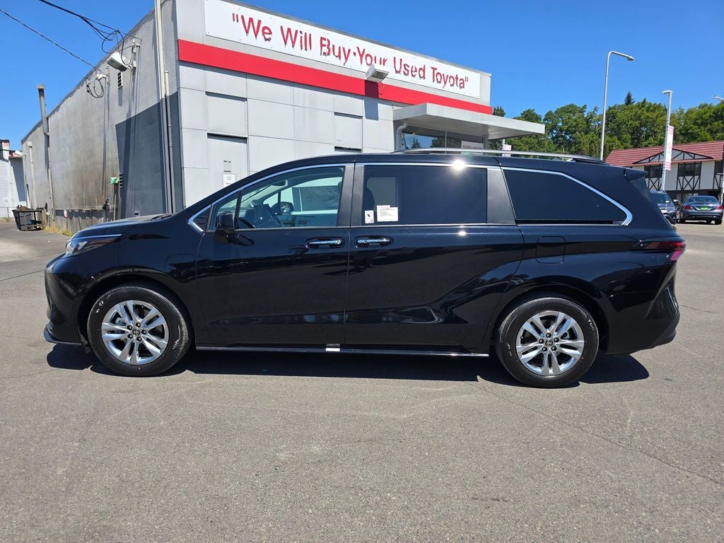 2026 Toyota Sienna XLE