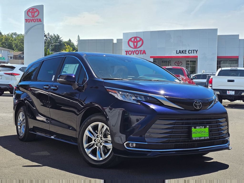 2026 Toyota Sienna Limited 7 Passenger
