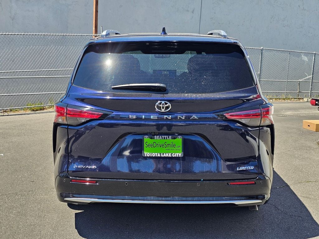 2026 Toyota Sienna Limited 7 Passenger