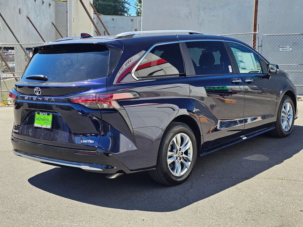 2026 Toyota Sienna Limited 7 Passenger
