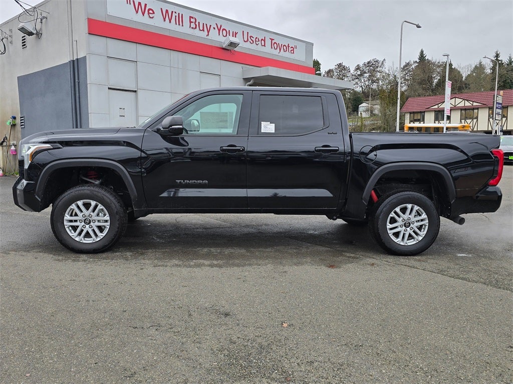 2025 Toyota Tundra SR5