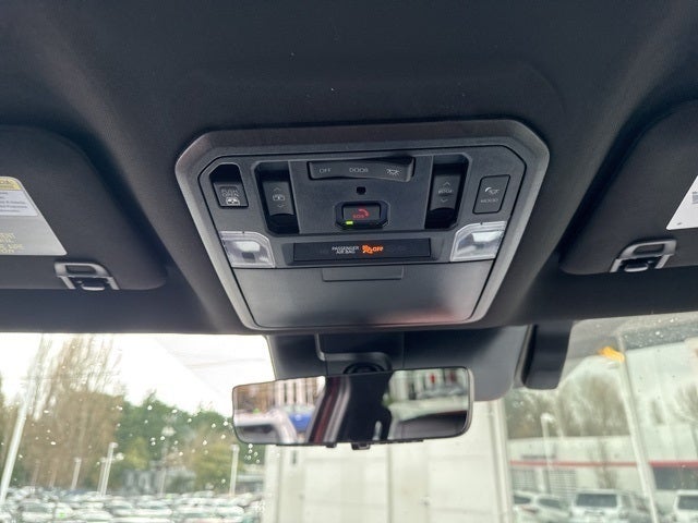 2025 Toyota Tundra i-FORCE MAX Platinum i-FORCE MAX