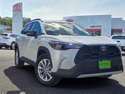 2026 Toyota Corolla Cross LE