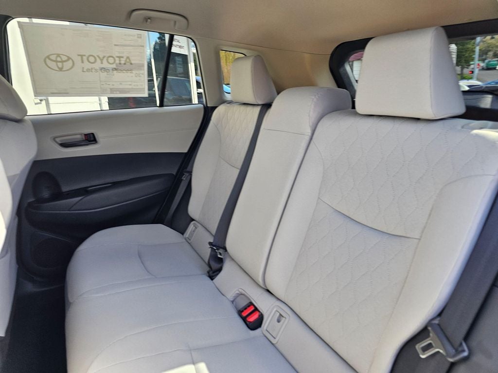 2026 Toyota Corolla Cross LE