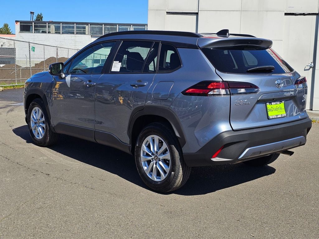 2026 Toyota Corolla Cross LE