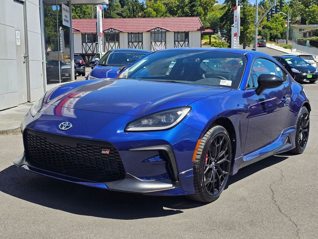 2026 Toyota GR86 Premium
