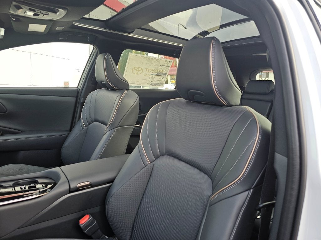 2026 Toyota Toyota Crown Signia Limited