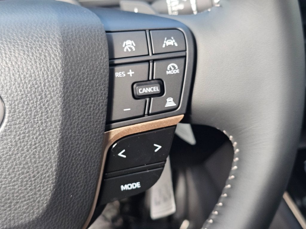 2026 Toyota Toyota Crown Signia Limited