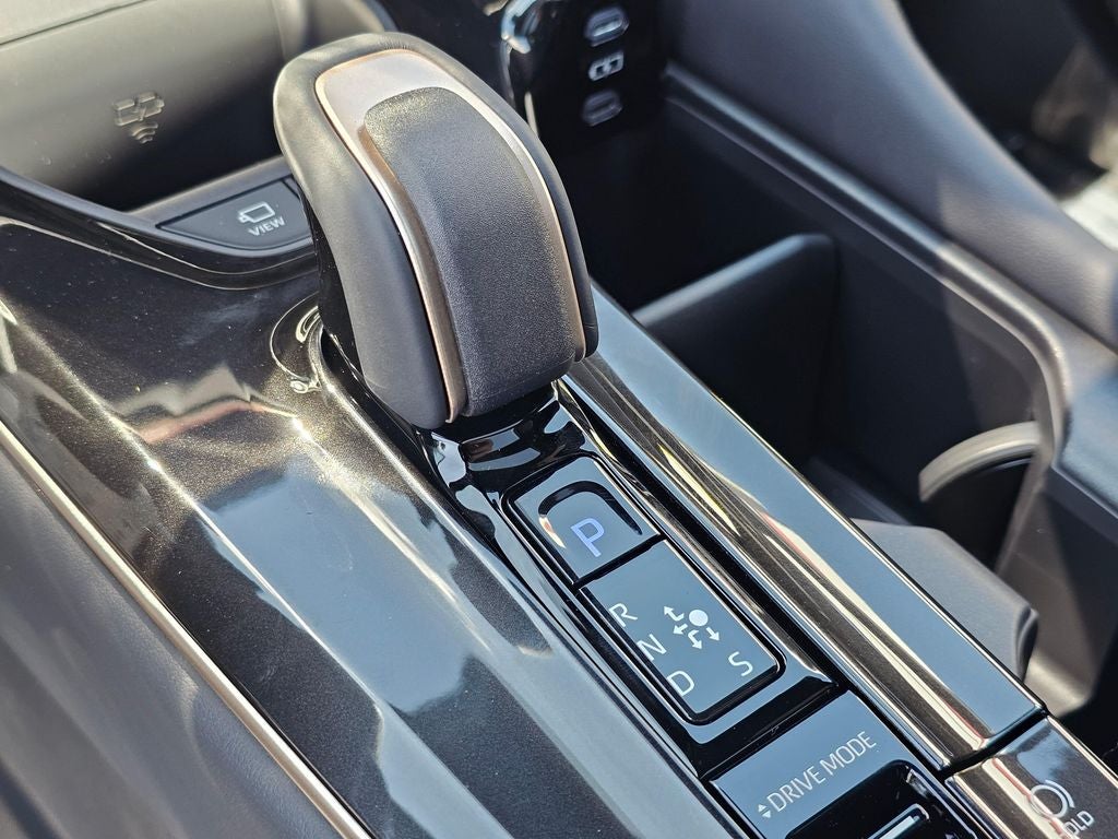 2026 Toyota Crown Signia Limited