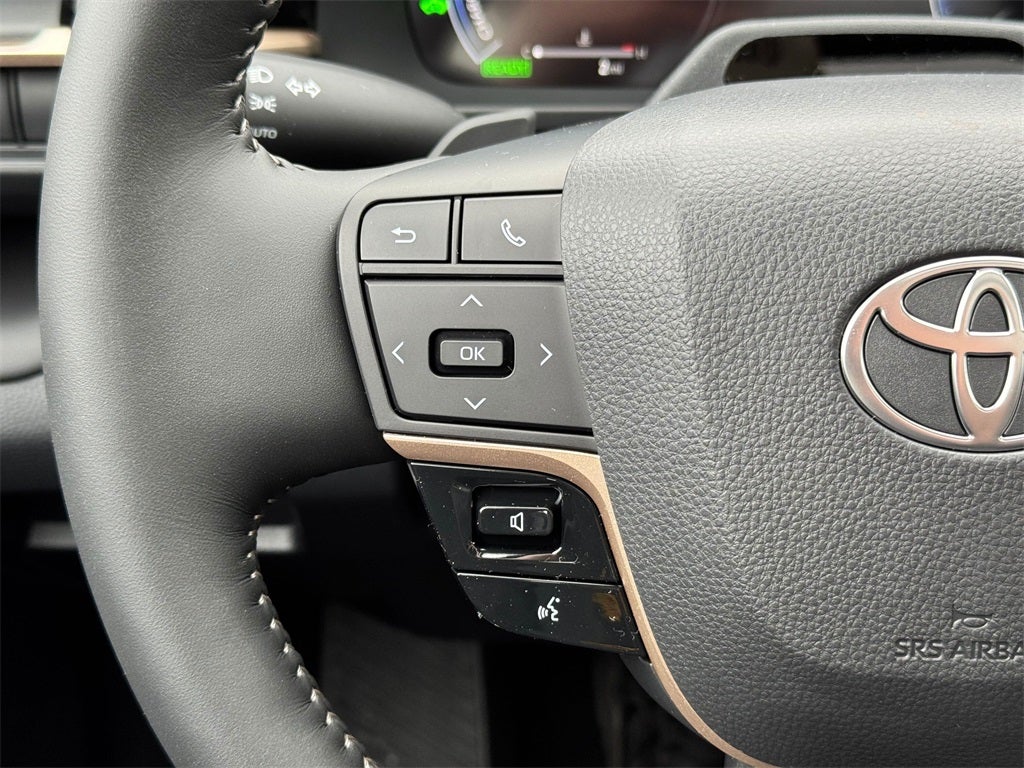 2026 Toyota Toyota Crown Signia Limited