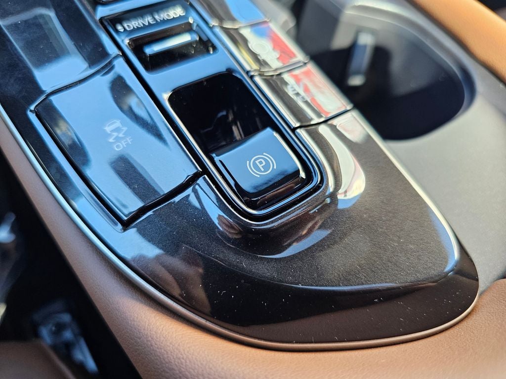 2026 Toyota Crown Signia Limited