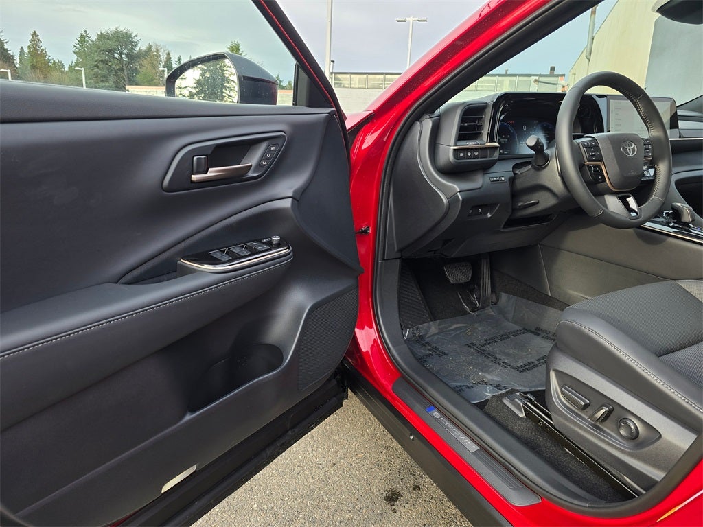 2026 Toyota Toyota Crown Signia Limited