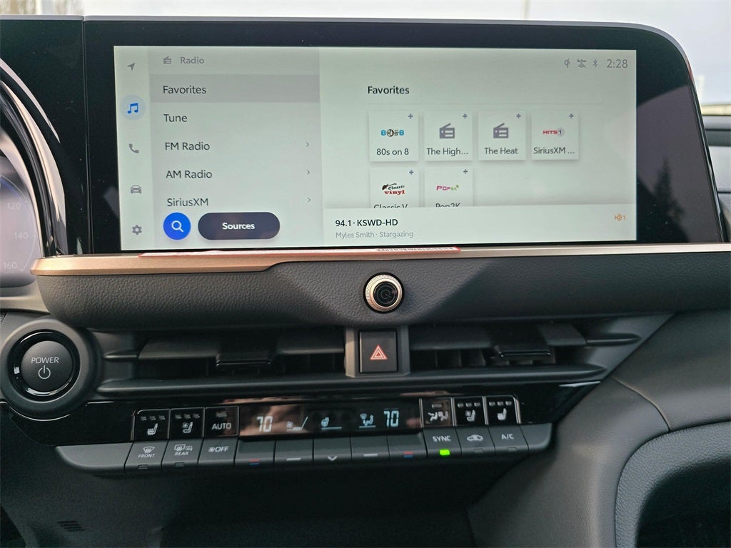 2026 Toyota Toyota Crown Signia Limited