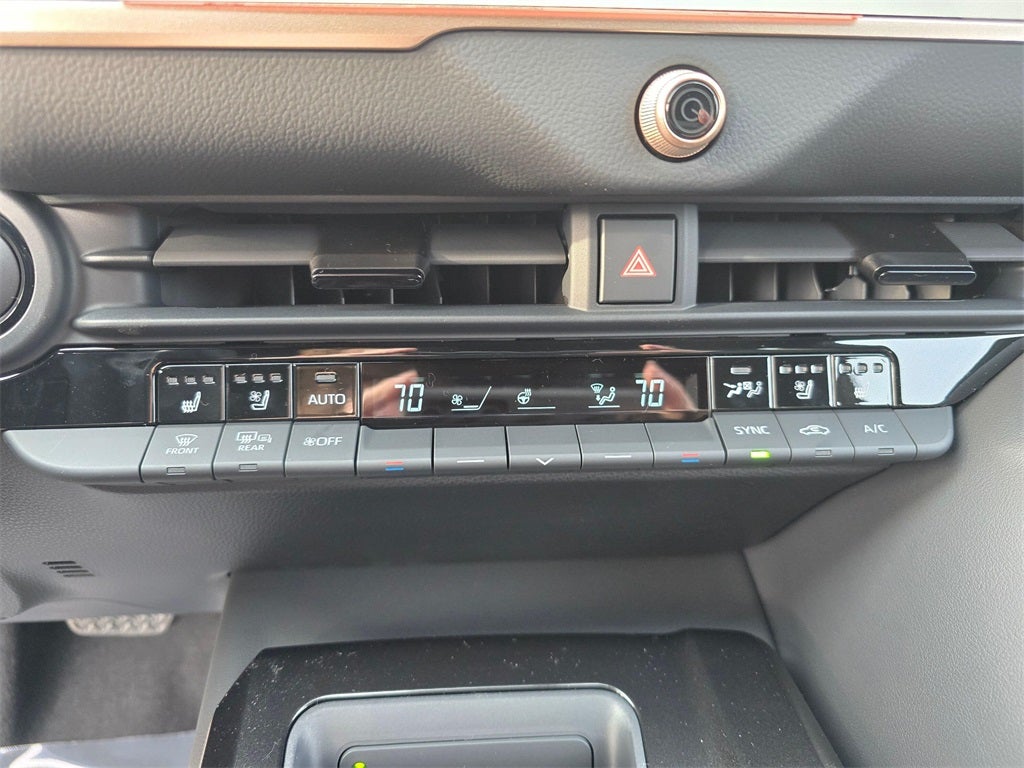 2026 Toyota Toyota Crown Signia Limited