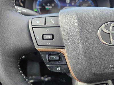 2026 Toyota Toyota Crown Signia Limited