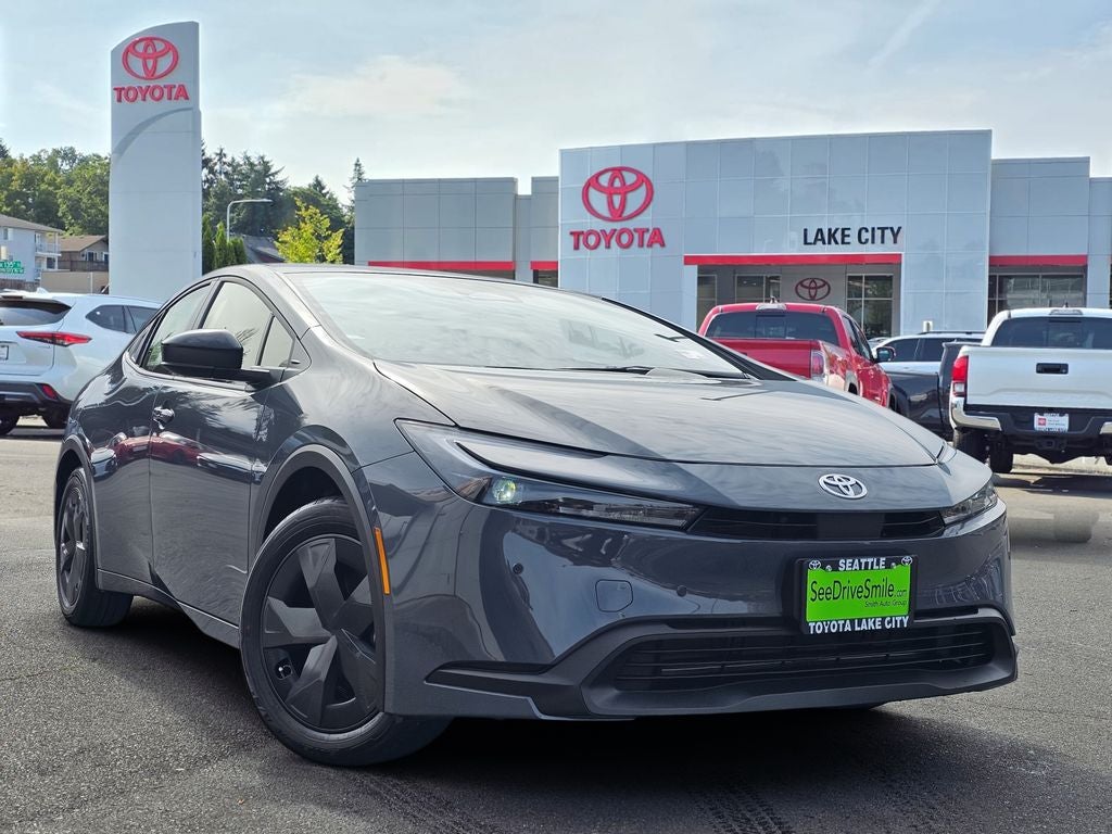 2026 Toyota Prius LE