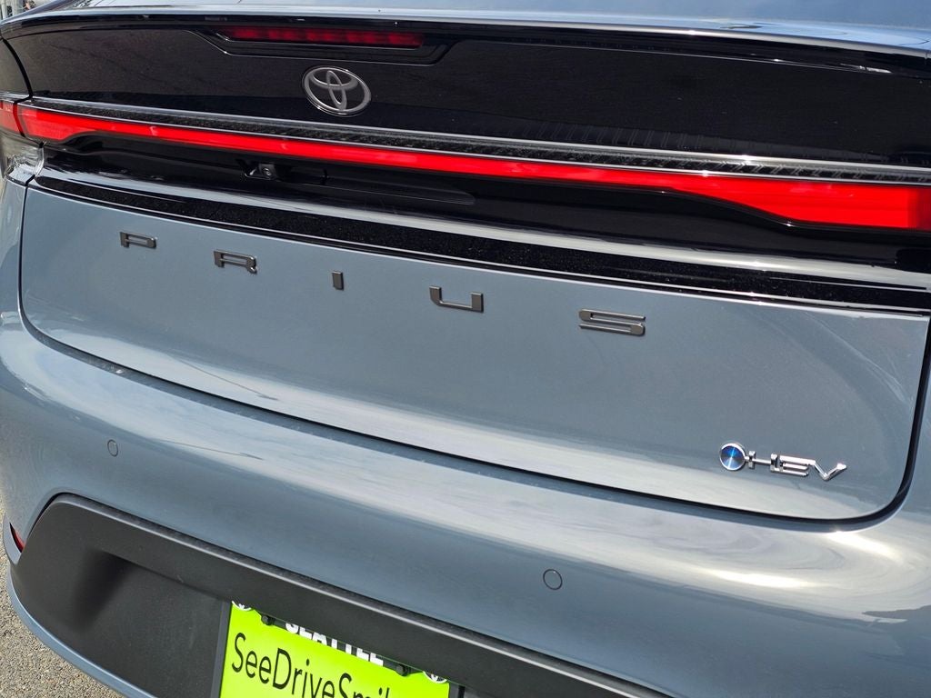 2026 Toyota Prius LE