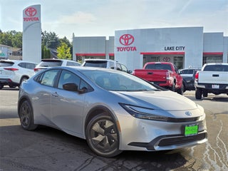 2026 Toyota Prius Plug-in Hybrid SE