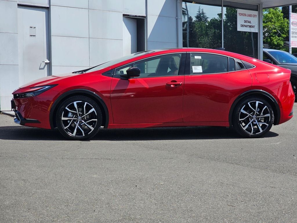 2026 Toyota Prius Plug-in Hybrid XSE
