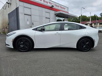 2026 Toyota Prius Plug-in Hybrid SE